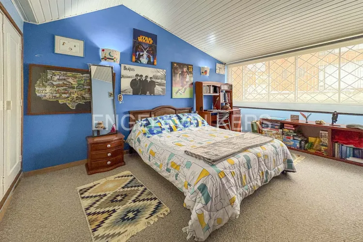 Casa en venta en Santa Barbara Central, Bogotá · foto 10 de 13