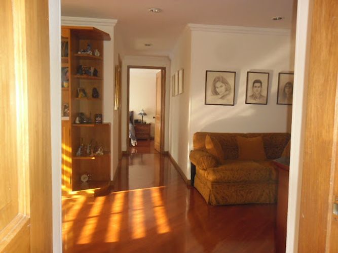 Apartamento de 3 alcobas en venta en Santa Barbara Occidental, Bogotá, 185 m² · foto 19 de 24