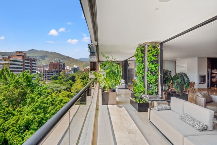 Apartamento de 3 alcobas en venta en Santa Rita, Cali, 554 m² · foto 16 de 16