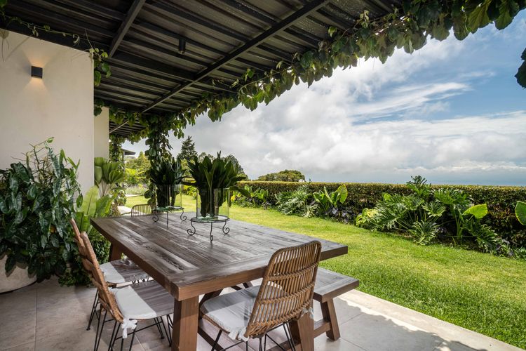 Casa de 4 alcobas en venta en Area Libre - Parque Del Amor, Cali, 360 m² · foto 2 de 10