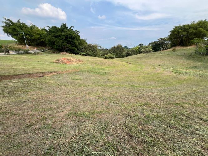 Lote en venta en Pance, Cali, 5334 m² · foto 3 de 3