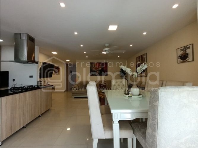 Apartamento en venta en Laureles, Medellín · foto 3 de 22