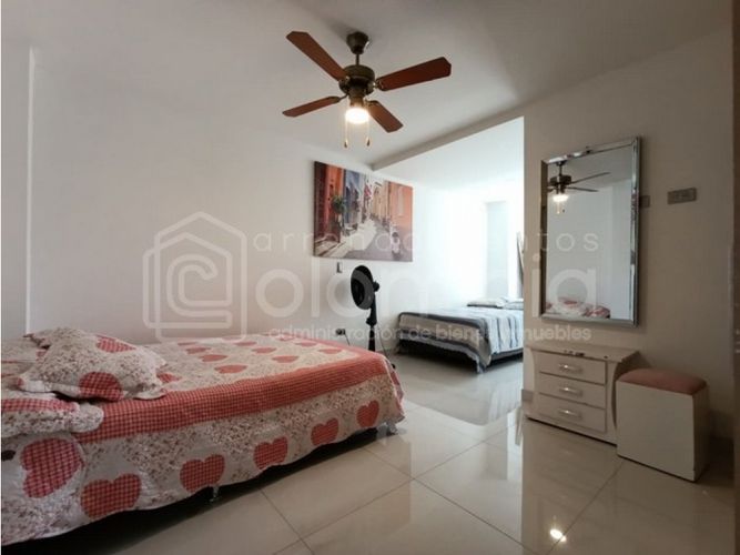 Apartamento en venta en Laureles, Medellín · foto 15 de 22