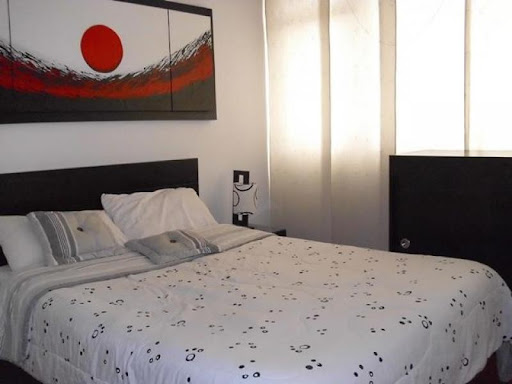 Casa en venta en Quinta Paredes, Bogotá · foto 8 de 12
