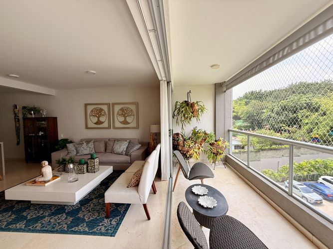 Apartamento en venta en Pance, Cali · foto 9 de 24