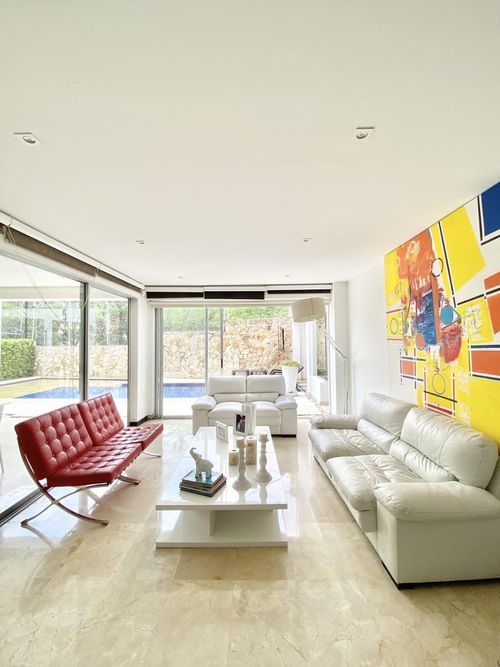 Casa de 3 alcobas en venta en Cristales, Cali, 505 m² · foto 4 de 24