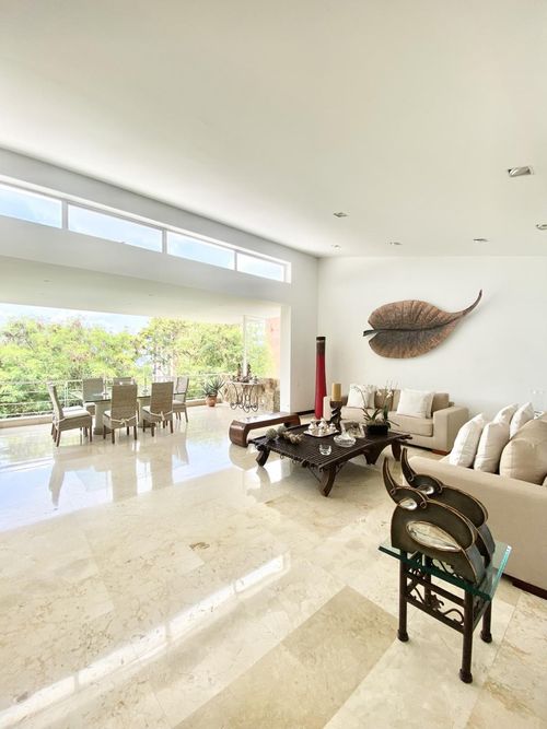 Casa de 3 alcobas en venta en Cristales, Cali, 505 m² · foto 5 de 24