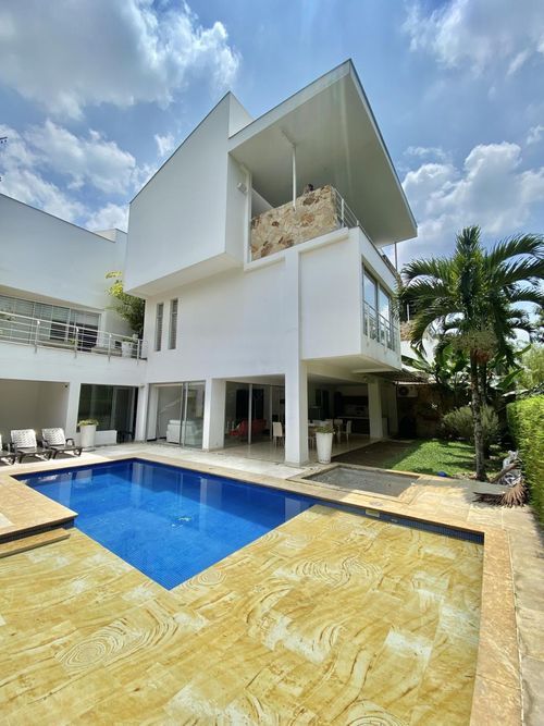 Casa de 3 alcobas en venta en Cristales, Cali, 505 m² · foto 19 de 24