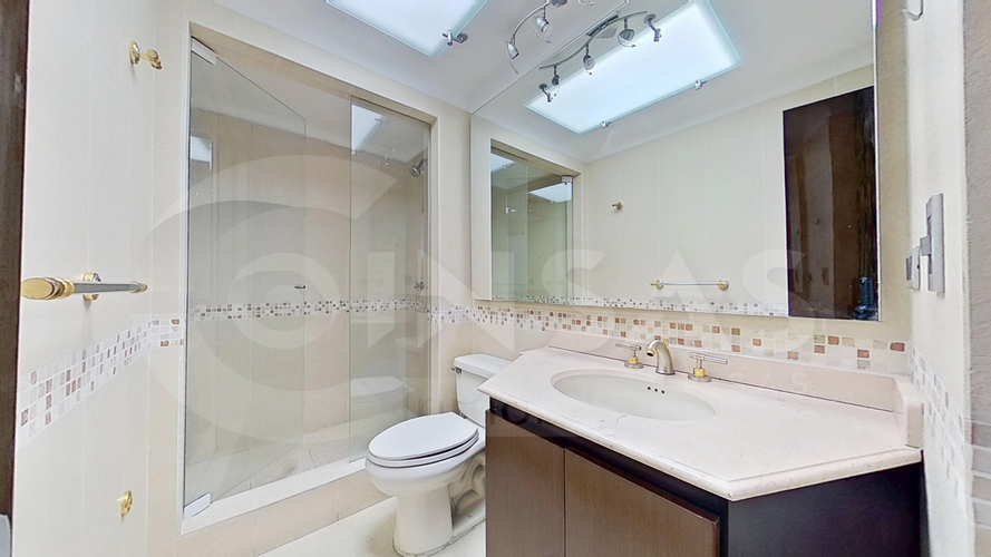 Apartamento de 3 alcobas en venta en San Patricio, Bogotá, 206 m² · foto 11 de 24