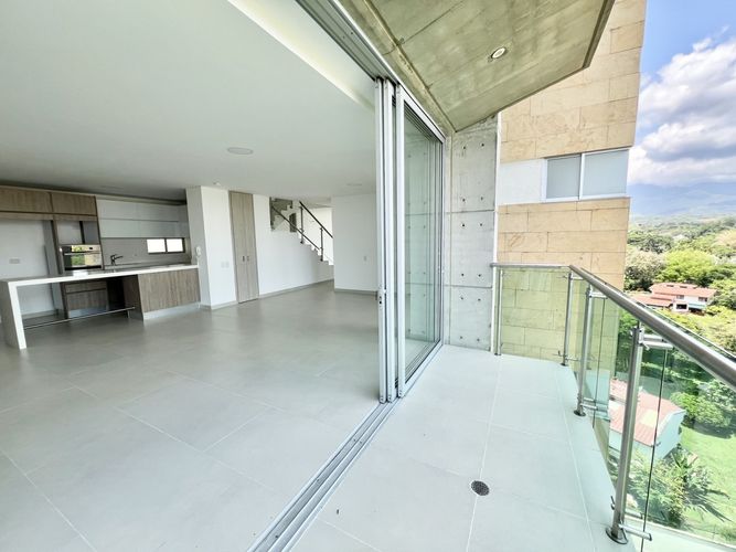 Apartamento de 3 alcobas en venta en Pance, Cali, 266 m² · foto 8 de 8