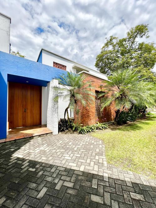 Casa de 3 alcobas en venta en Pance, Cali, 395 m² · foto 2 de 24