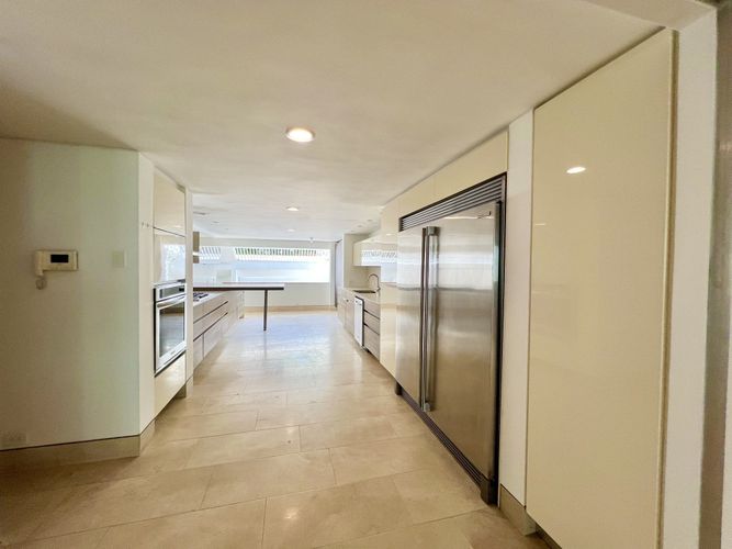 Casa de 4 alcobas en venta en Normandia, Cali, 402 m² · foto 23 de 24
