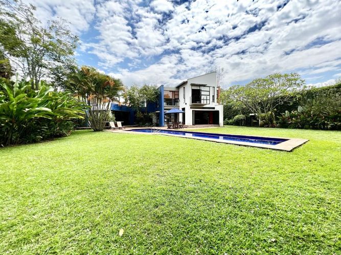 Casa de 3 alcobas en venta en Pance, Cali, 395 m² · foto 12 de 24
