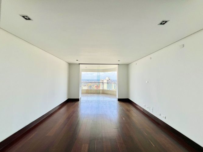 Apartamento de 5 alcobas en venta en Normandia, Cali, 596 m² · foto 20 de 24