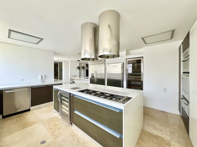 Apartamento de 5 alcobas en venta en Normandia, Cali, 596 m² · foto 22 de 24