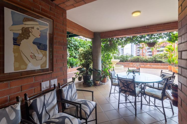 Apartamento de 4 alcobas en venta en Normandia, Cali, 389 m² · foto 5 de 24