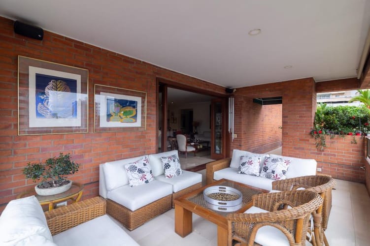 Apartamento de 4 alcobas en venta en Normandia, Cali, 389 m² · foto 8 de 24