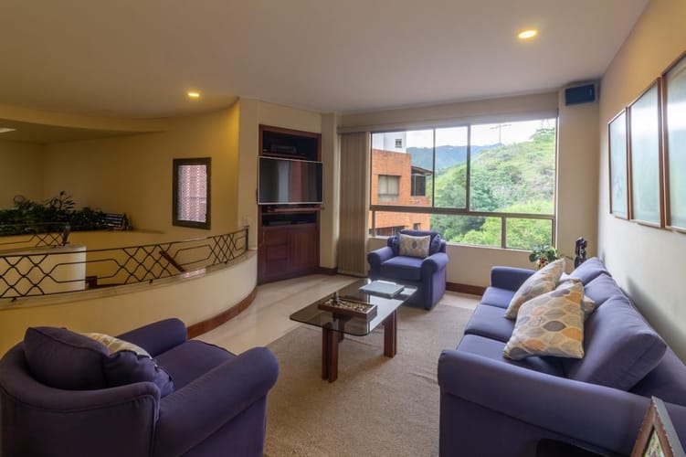 Apartamento de 4 alcobas en venta en Normandia, Cali, 389 m² · foto 17 de 24