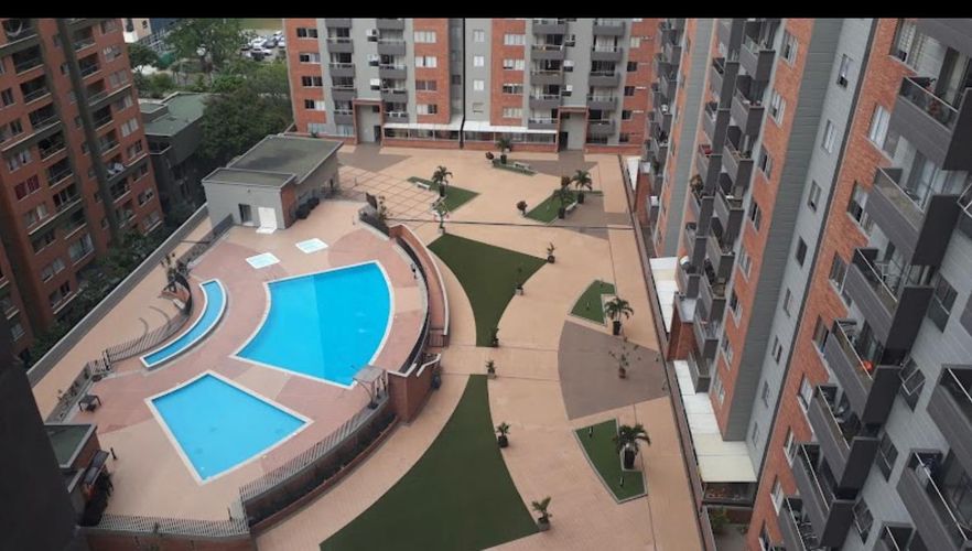 Apartamento en venta en El Poblado, Medellín · foto 13 de 15