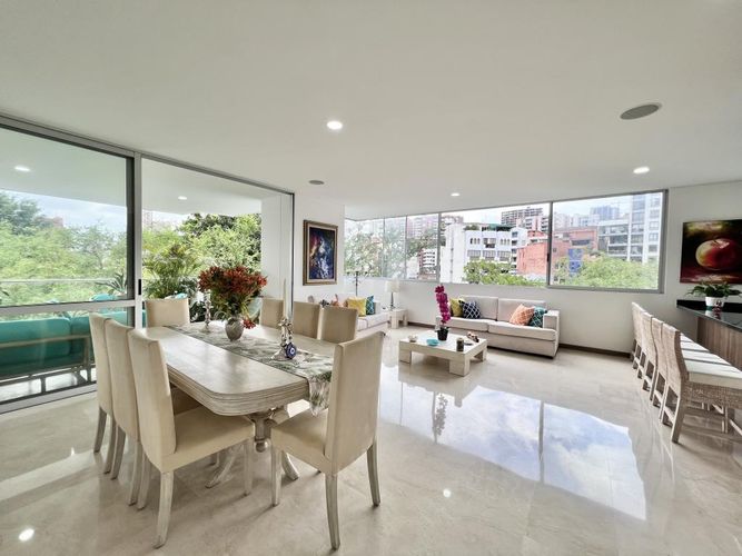 Apartamento de 3 alcobas en venta en Santa Rita, Cali, 229 m² · foto 10 de 24