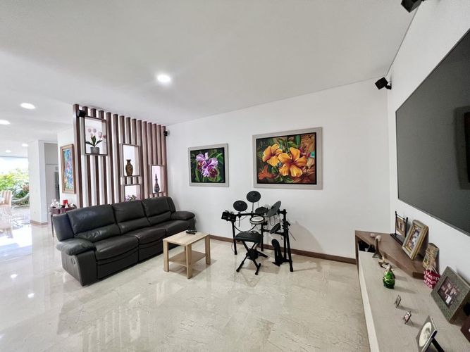 Apartamento de 3 alcobas en venta en Santa Rita, Cali, 229 m² · foto 11 de 24
