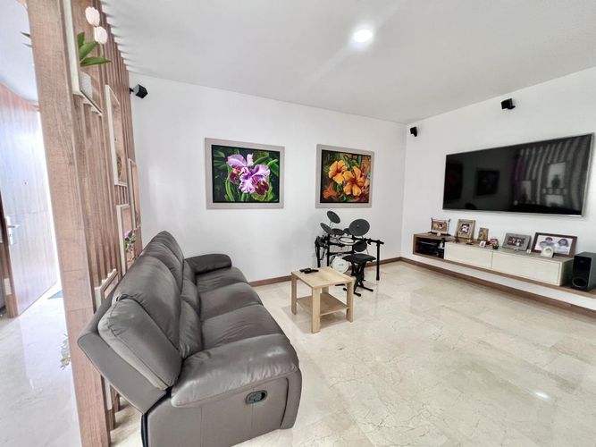 Apartamento de 3 alcobas en venta en Santa Rita, Cali, 229 m² · foto 12 de 24