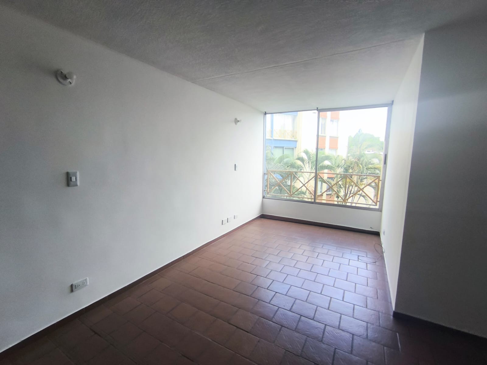 Apartamento en venta en Villas De Veracruz, Cali · foto 3 de 19