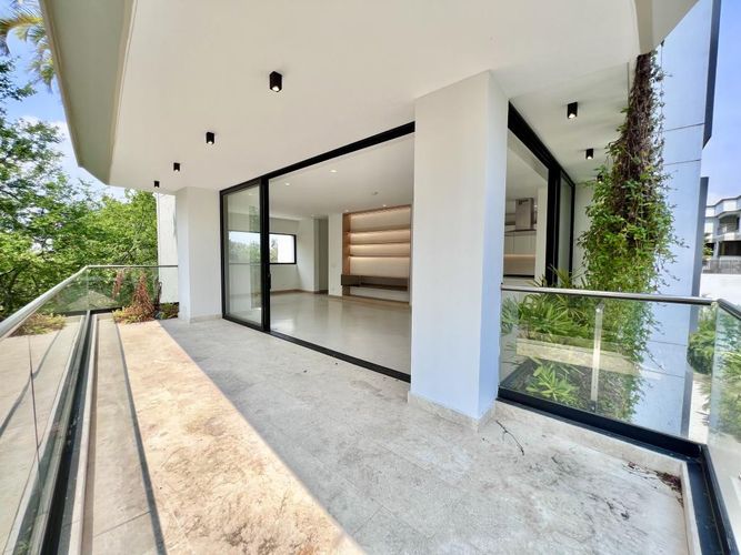 Apartamento de 3 alcobas en venta en Ciudad Jardin, Cali, 265 m² · foto 3 de 24