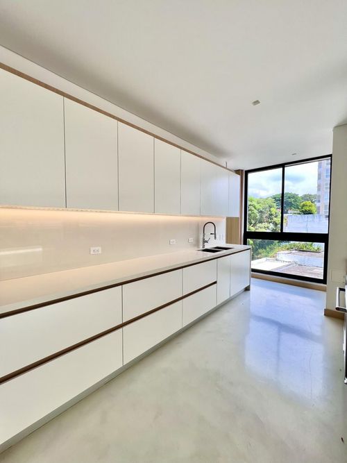 Apartamento de 3 alcobas en venta en Ciudad Jardin, Cali, 265 m² · foto 8 de 24