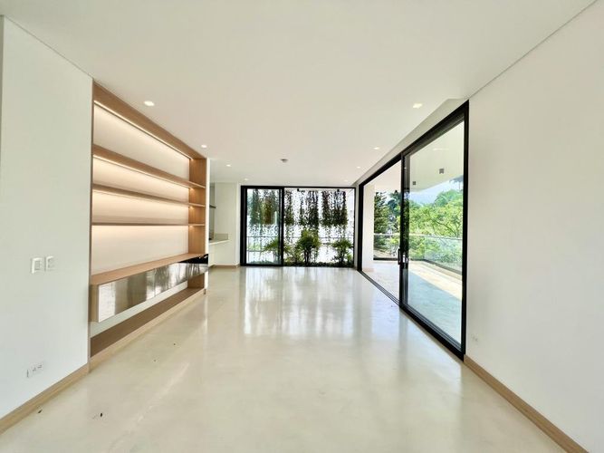 Apartamento de 3 alcobas en venta en Ciudad Jardin, Cali, 265 m² · foto 9 de 24
