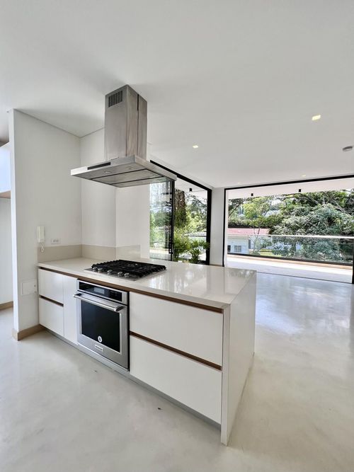 Apartamento de 3 alcobas en venta en Ciudad Jardin, Cali, 265 m² · foto 14 de 24