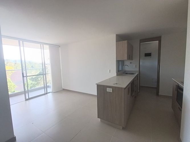 Apartamento de 3 alcobas en arriendo en Los Colegios, Rionegro, 66 m² · foto 2 de 15