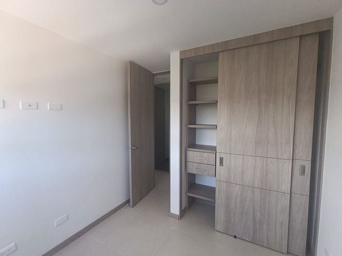 Apartamento de 3 alcobas en arriendo en Los Colegios, Rionegro, 66 m² · foto 11 de 15