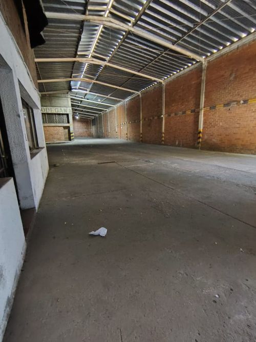 Bodega en arriendo en La Insula, Cúcuta, 650 m² · foto 4 de 15
