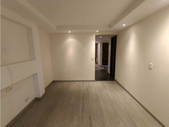 Casa en venta en Cr Prados De Chia, Chía · foto 9 de 24