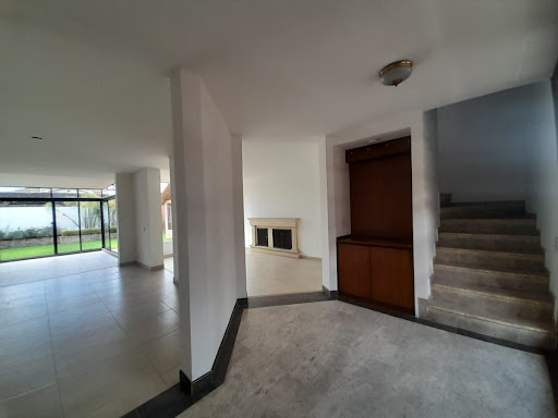 Casa en venta en San Jose De Bavaria, Bogotá · foto 3 de 22
