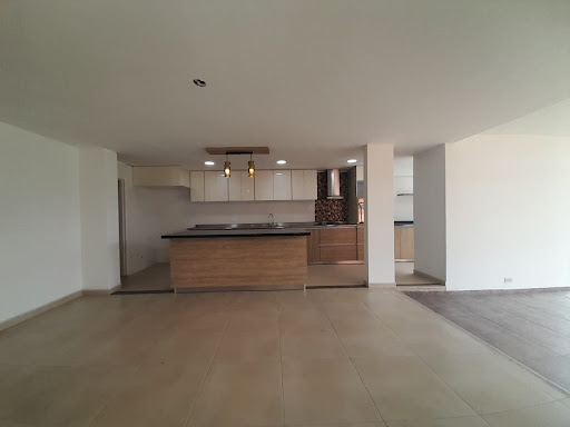 Casa en venta en San Jose De Bavaria, Bogotá · foto 5 de 22