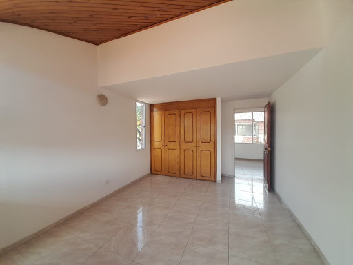 Casa en venta en San Jose De Bavaria, Bogotá · foto 12 de 22