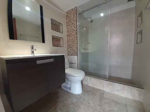 Casa en venta en San Jose De Bavaria, Bogotá · foto 17 de 22