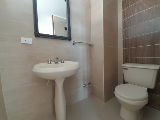 Casa en venta en San Jose De Bavaria, Bogotá · foto 18 de 22