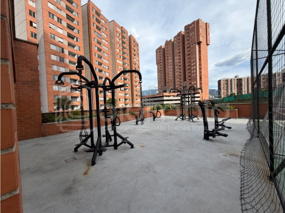 Apartamento en venta en Viviendas Del Sur, Itagüí · foto 14 de 16