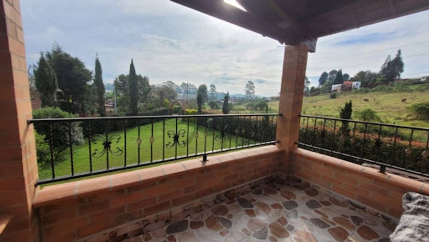 Finca en arriendo en Toldas, Guarne, 200 m² · foto 3 de 24