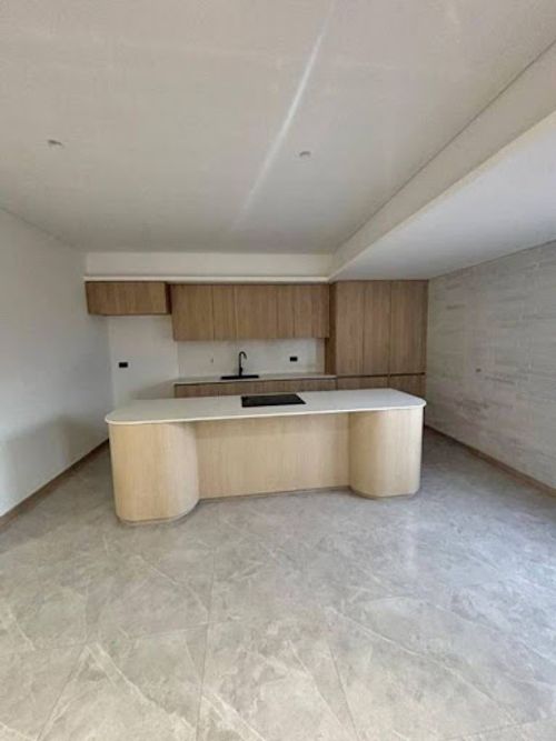 Apartamento en venta en Laureles, Medellín · foto 3 de 18