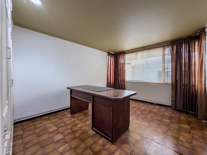Apartamento de 3 alcobas en venta en Santa Barbara, Bogotá, 189 m² · foto 18 de 24