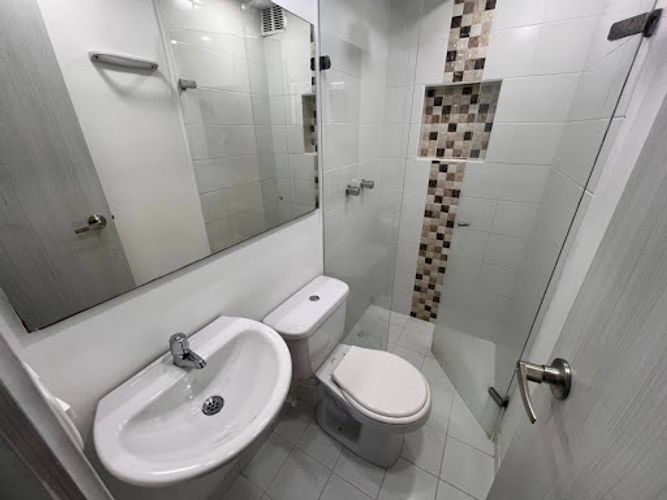 Apartamento de 2 alcobas en arriendo en Cabecera San Antonio De Prado, Medellín, 55 m² · foto 5 de 11