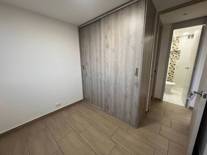 Apartamento de 2 alcobas en arriendo en Cabecera San Antonio De Prado, Medellín, 55 m² · foto 7 de 11