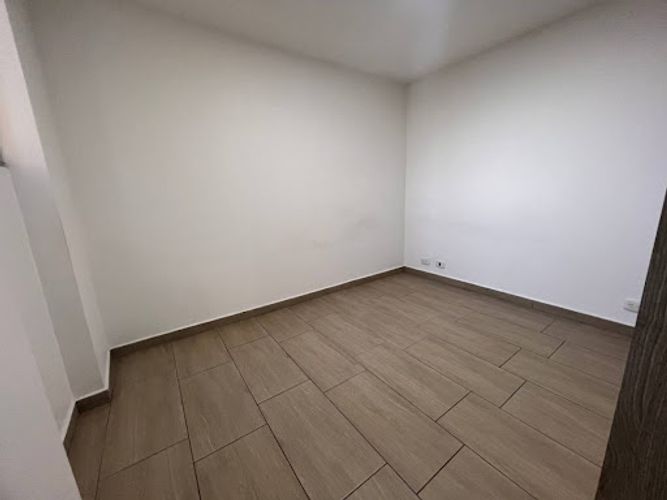 Apartamento de 2 alcobas en arriendo en Cabecera San Antonio De Prado, Medellín, 55 m² · foto 10 de 11