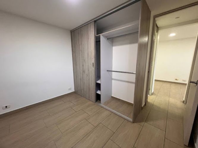 Apartamento de 2 alcobas en arriendo en Cabecera San Antonio De Prado, Medellín, 55 m² · foto 11 de 11