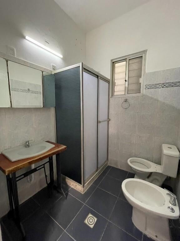 1 dormitorio tipo casita en Pocitos | Estufa a leña y parrillero, Sin GC · Foto 10