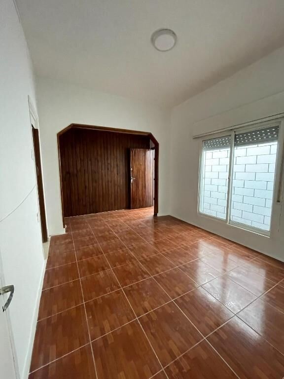 1 dormitorio tipo casita en Pocitos | Estufa a leña y parrillero, Sin GC · Foto 2